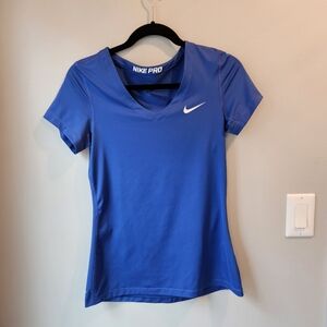 NIKE PRO shirt